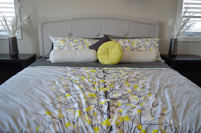 4 fordele ved at have en sengegavl i dit soveværelse